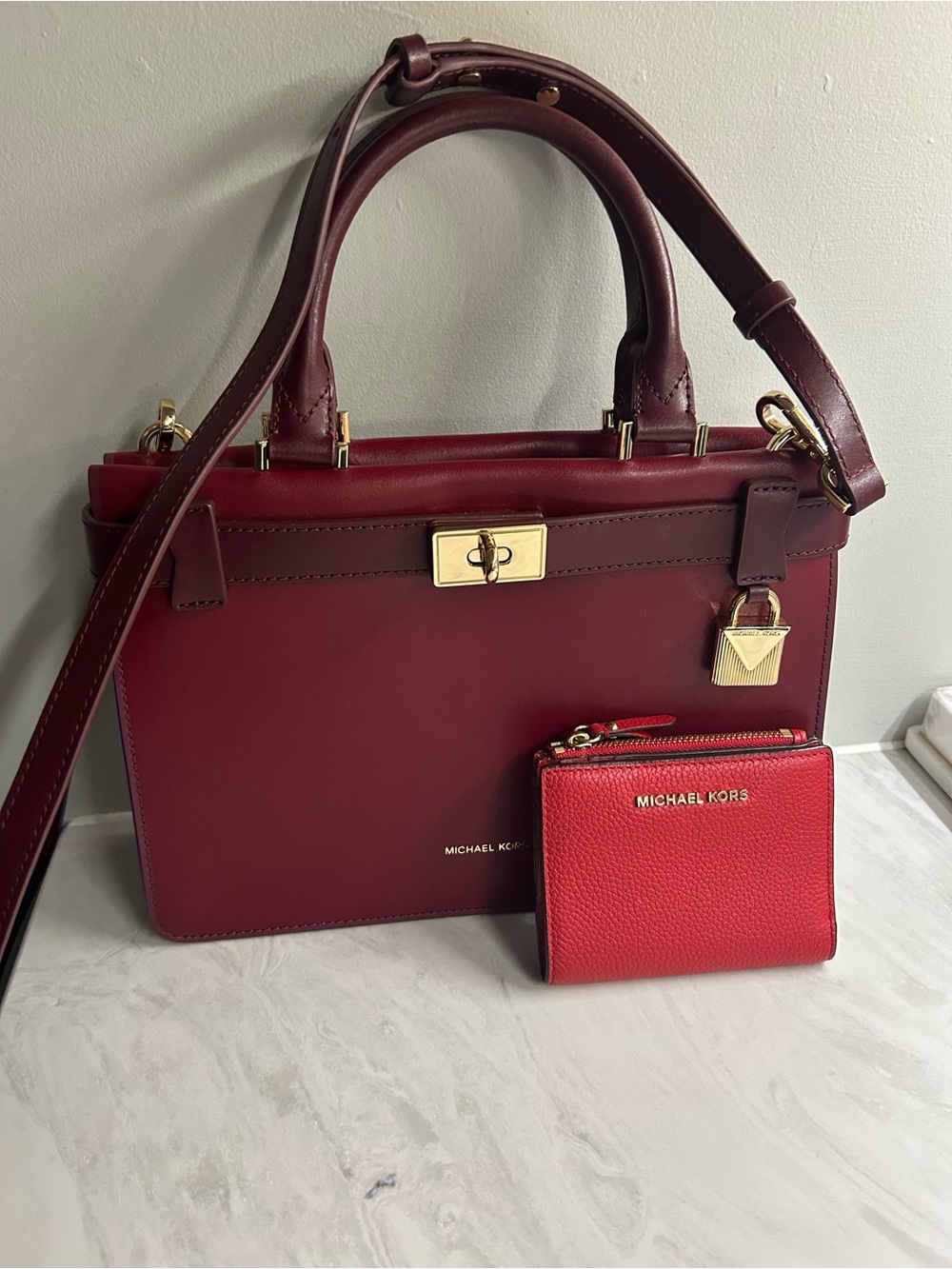 Michael Kors Burgundy Satchel with Red Card Wallet - Picture 2 of 16
